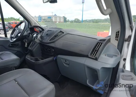 2018 Ford Transit-250 z USA, uszkodzony, nr VIN 1FTYR1CM5JKA14298